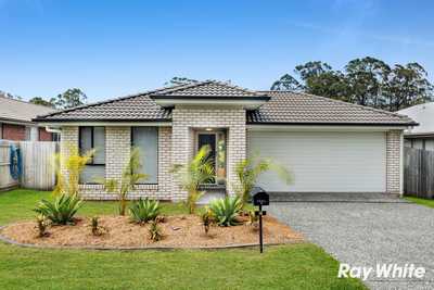 Vacant, Freshly Updated Family Home on a Generous 454m² Block: QLD Crestmead, QLD 4132 House | Prop-GPT the AI-Powered Property Portal