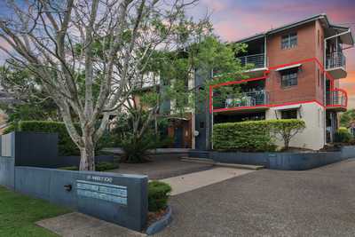 Your Perfect Urban Retreat!  A Valuable Asset for your Future!: QLD Annerley, QLD 4103 House | Prop-GPT the AI-Powered Property Portal