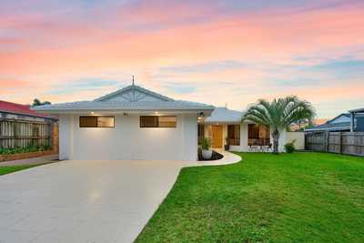 Exceptional Dual-Living Family Sanctuary in Calamvale: QLD Calamvale, QLD 4116 House | Prop-GPT the AI-Powered Property Portal