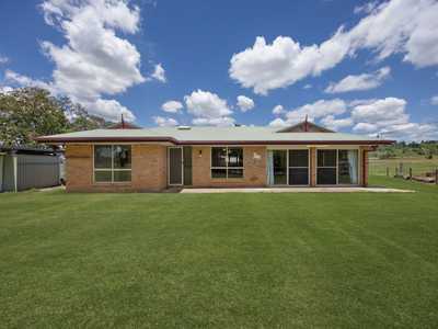 Spacious Family Living + Granny Flat on a Pristine 5,000m² Block: QLD Glamorgan Vale, QLD 4306 House | Prop-GPT the AI-Powered Property Portal