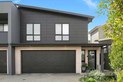 Stylish Low-Maintenance Townhouse with Low Strata: NSW Albion Park, NSW 2527 Apartment | Prop-GPT the AI-Powered Property Portal