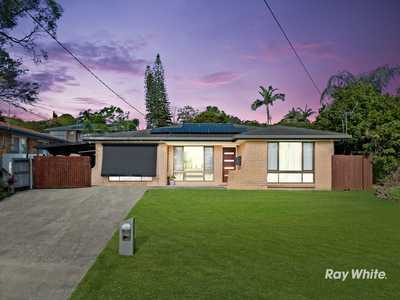 4 Beds Brick, Solar-Powered Home on 723m2 - Potential for an Easy Master-Ensuite Conversion: QLD Springwood, QLD 4127 House | Prop-GPT the AI-Powered Property Portal