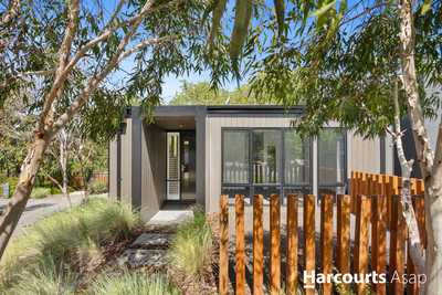29 Willowdene Way, Berwick, VIC 3806 - Townhouse for Sale - harcourts.net: VIC Berwick, VIC 3806 House | Prop-GPT the AI-Powered Property Portal
