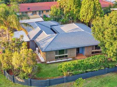 Modern Bayside Family Living on a Prized Corner Block: QLD Ormiston, QLD 4160 House | Prop-GPT the AI-Powered Property Portal