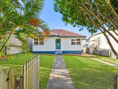 41 Adam Street, WYNNUM, QLD 4178 - House for Sale - harcourts.net: QLD Wynnum, QLD 4178 House | Prop-GPT the AI-Powered Property Portal