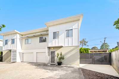 ONE OF THE LARGEST YARDS IN THE COMPLEX + SIDE ACCESS!: QLD Underwood, QLD 4119 Townhouse | Prop-GPT the AI-Powered Property Portal