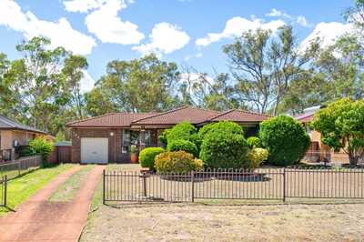 Family Home in Prime Macquarie Fields Location!: NSW Macquarie Fields, NSW 2564 House | Prop-GPT the AI-Powered Property Portal