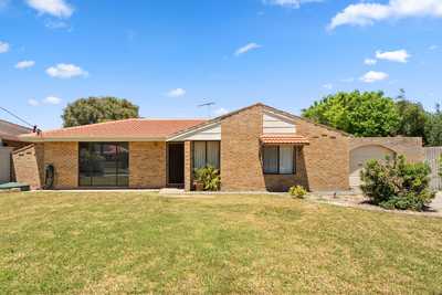 DELIGHTFUL SAFETY BAY HOME ON LARGE BLOCK WITH THE BONUS OF A WORKSHOP!: WA Safety Bay, WA 6169 House | Prop-GPT the AI-Powered Property Portal