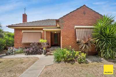 Charming Brick Home on a 963 sqm Allotment: VIC White Hills, VIC 3550 House | Prop-GPT the AI-Powered Property Portal