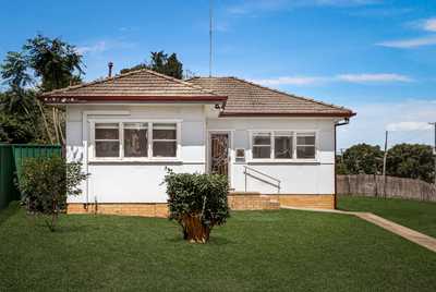 657.6SQM OF LAND ON A CORNER BLOCK: NSW North St Marys, NSW 2760 House | Prop-GPT the AI-Powered Property Portal