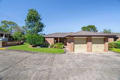 ABSOLUTELY STUNNING! CLOSE TO TRAIN STATION! TWO BEDROOM TOWNHOUSE!: NSW Leumeah, NSW 2560 Townhouse | Prop-GPT the AI-Powered Property Portal