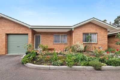 Immaculate 3-Bedroom Villa - Walk to Town & TAFE: NSW Moss Vale, NSW 2577 Villa | Prop-GPT the AI-Powered Property Portal