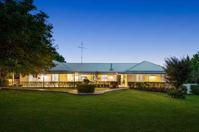 An Elite Lifestyle Sanctuary with Breathtaking Razorback Views: NSW Picton, NSW 2571 House | Prop-GPT the AI-Powered Property Portal