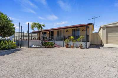 Holiday Home in the Ever-Popular Seaside Town of Stansbury: SA Stansbury, SA 5582 House | Prop-GPT the AI-Powered Property Portal