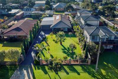 The Ultimate Coastal Lifestyle: VIC Cowes, VIC 3922 House | Prop-GPT the AI-Powered Property Portal