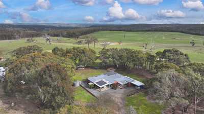 27.11HA (67 Acres) Highly Improved Hobby Farm  - Modern Family Comforts  Dress-circle Location: VIC Scotsburn, VIC 3352 House | Prop-GPT the AI-Powered Property Portal