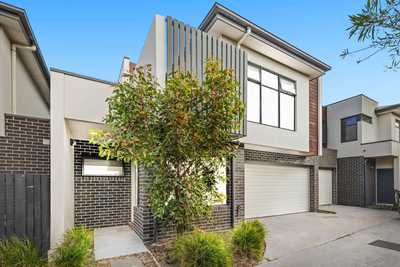Coastal Living Made Effortless: VIC Bonbeach, VIC 3196 Townhouse | Prop-GPT the AI-Powered Property Portal