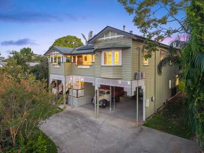 Exceptional Dual-Living Queenslander on 1,044m²! Must Be Sold at Auction!: QLD Sandgate, QLD 4017 House | Prop-GPT the AI-Powered Property Portal