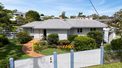 65 Camelot Street, TENNYSON, QLD 4105 - House for Sale - harcourts.net: QLD Tennyson, QLD 4105 House | Prop-GPT the AI-Powered Property Portal