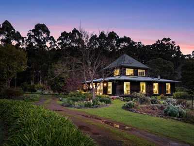 27 Clarrie Jones Place, PEMBERTON, WA 6260 - House for Sale - harcourts.net: WA Pemberton, WA 6260 House | Prop-GPT the AI-Powered Property Portal