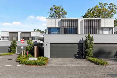 Modern Townhouse with a Large Backyard!: QLD Albany Creek, QLD 4035 Townhouse | Prop-GPT the AI-Powered Property Portal