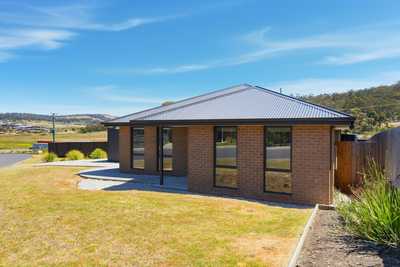 Ideal first home or investment just 20-minutes from Hobart CBD: TAS Clarendon Vale, TAS 7019 House | Prop-GPT the AI-Powered Property Portal
