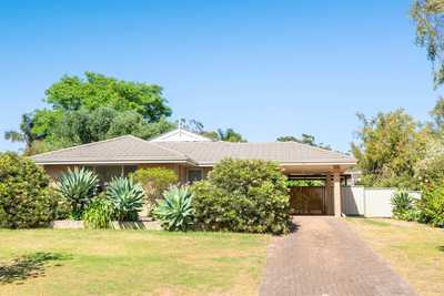 Just Move in: WA Cowaramup, WA 6284 House | Prop-GPT the AI-Powered Property Portal