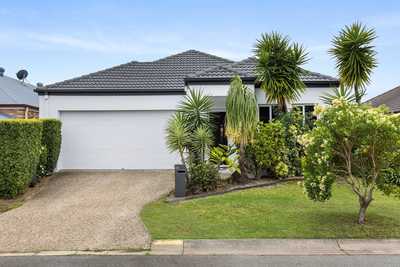 Comfortable family home or a smart investment in a high-demand area: QLD Varsity Lakes, QLD 4227 House | Prop-GPT the AI-Powered Property Portal