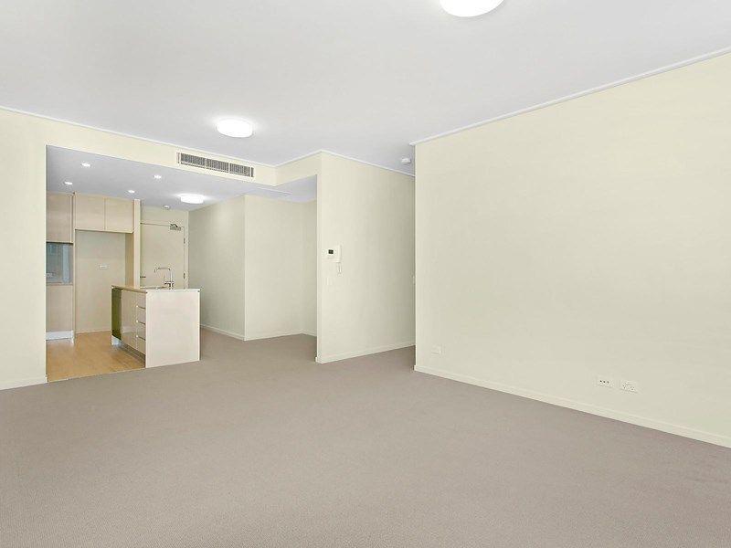 Contemporary One Bedroom Apartment