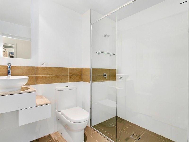 Contemporary One Bedroom Apartment