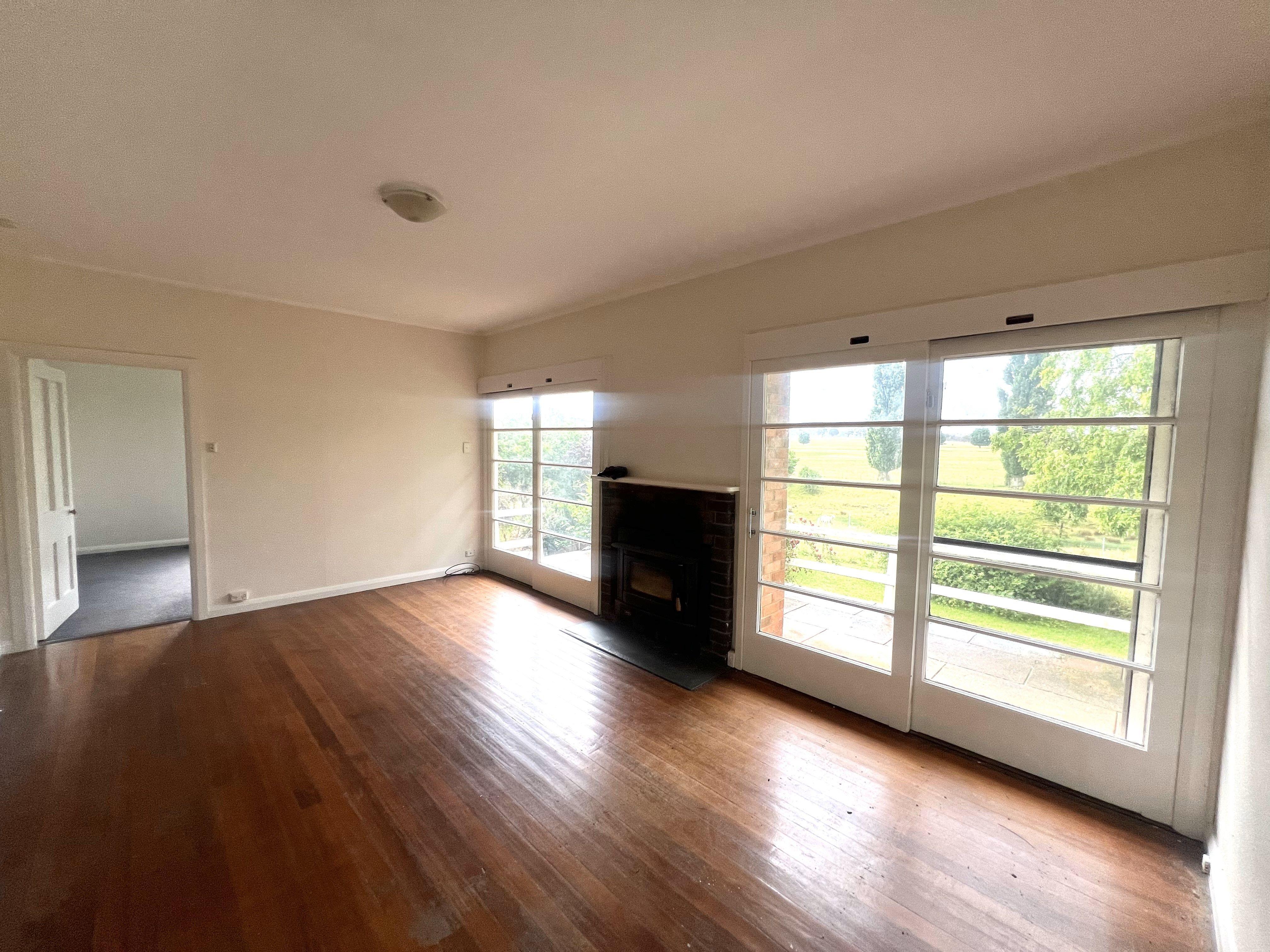 House for Rent: East Armidale, NSW 2350, NSW, 2350