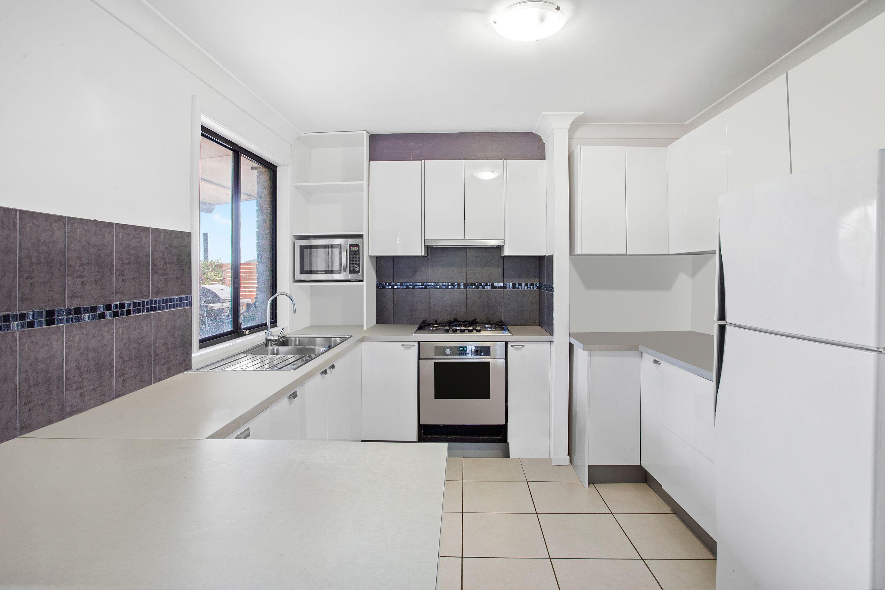 House for Rent: Tumbi Umbi, NSW 2261, NSW, 2261