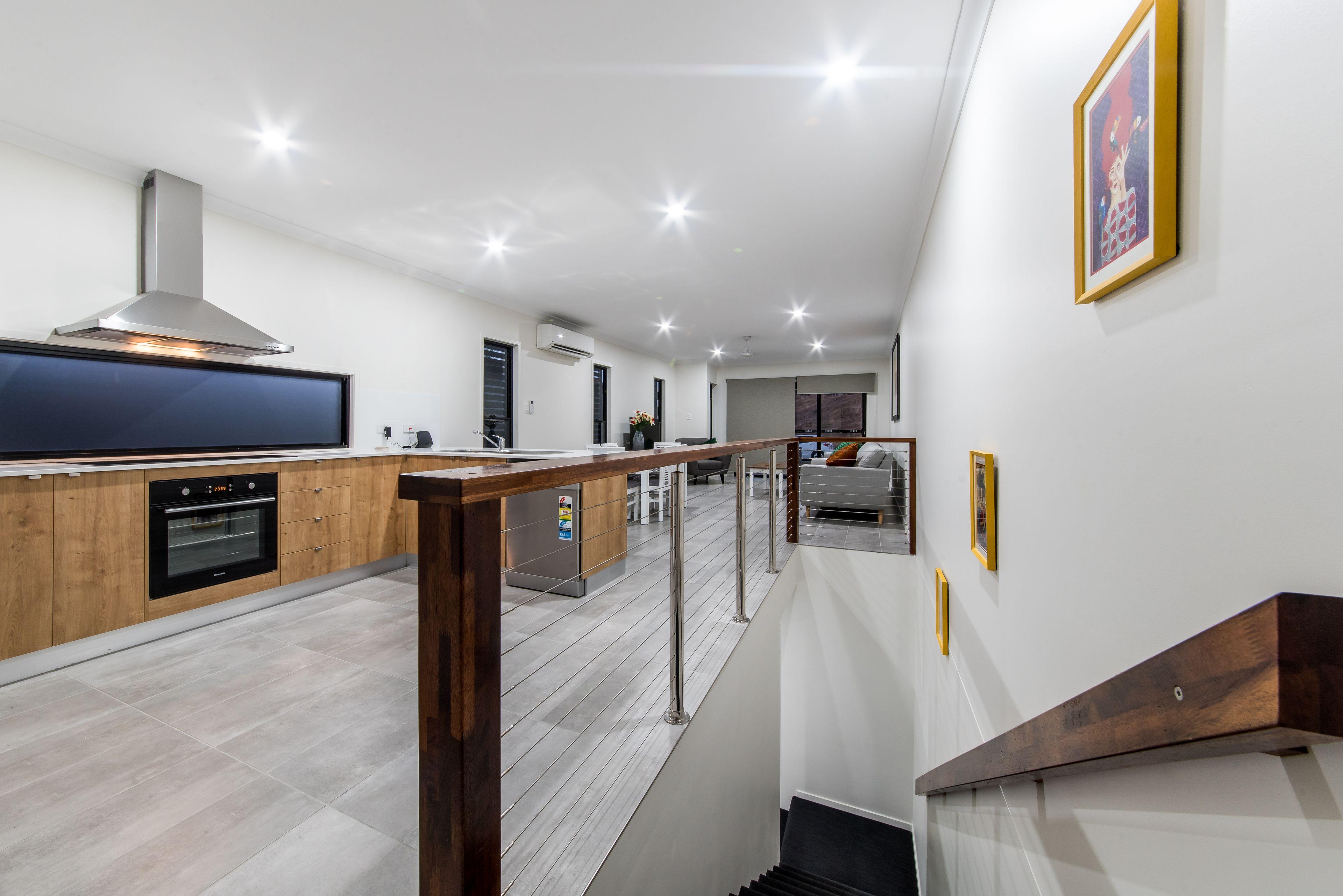 Prop-GPT: Unit: QLD Cannonvale, QLD 4802 Home For Rent