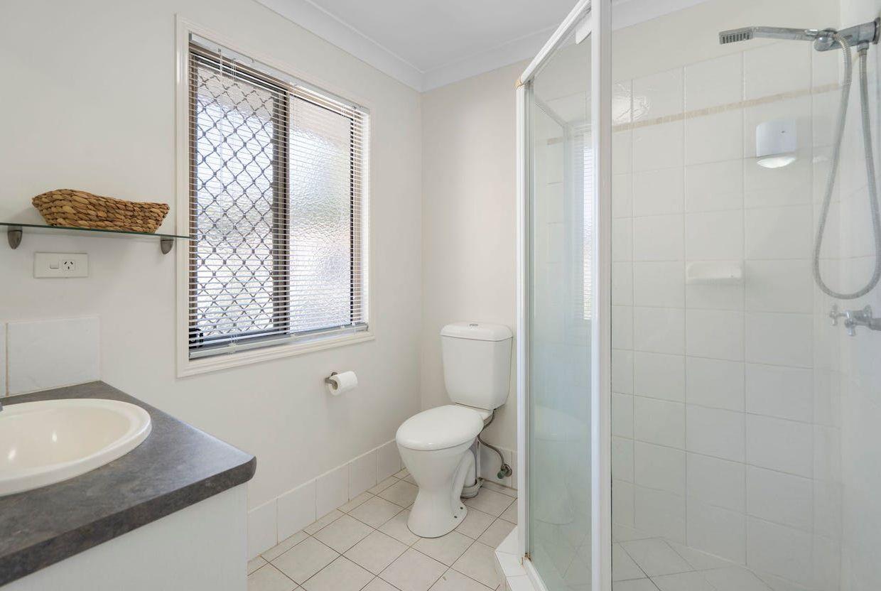 FREESTANDING TOWN HOME IN MANSFIELD SCHOOL CATCHMENTS FOR RENT