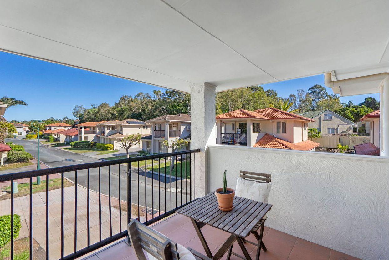 FREESTANDING TOWN HOME IN MANSFIELD SCHOOL CATCHMENTS FOR RENT