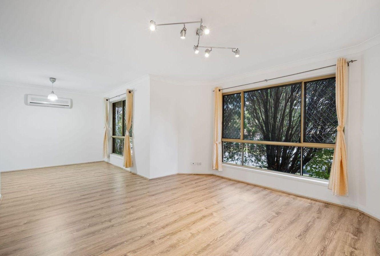 Spacious Family Home with Multiple Living Areas