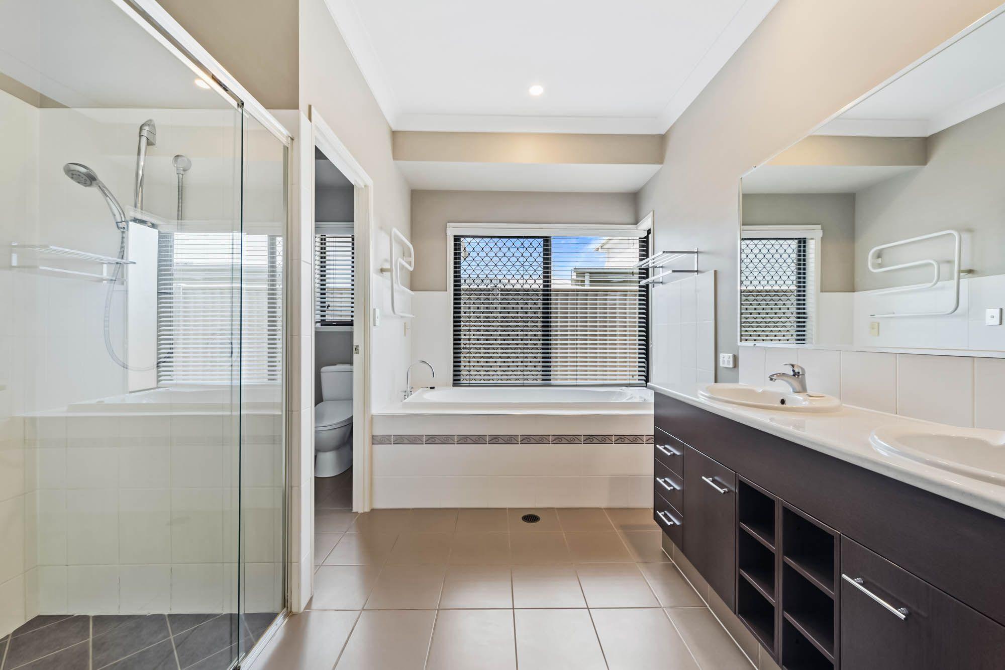 House for Rent: Strathpine, QLD 4500, QLD, 4500