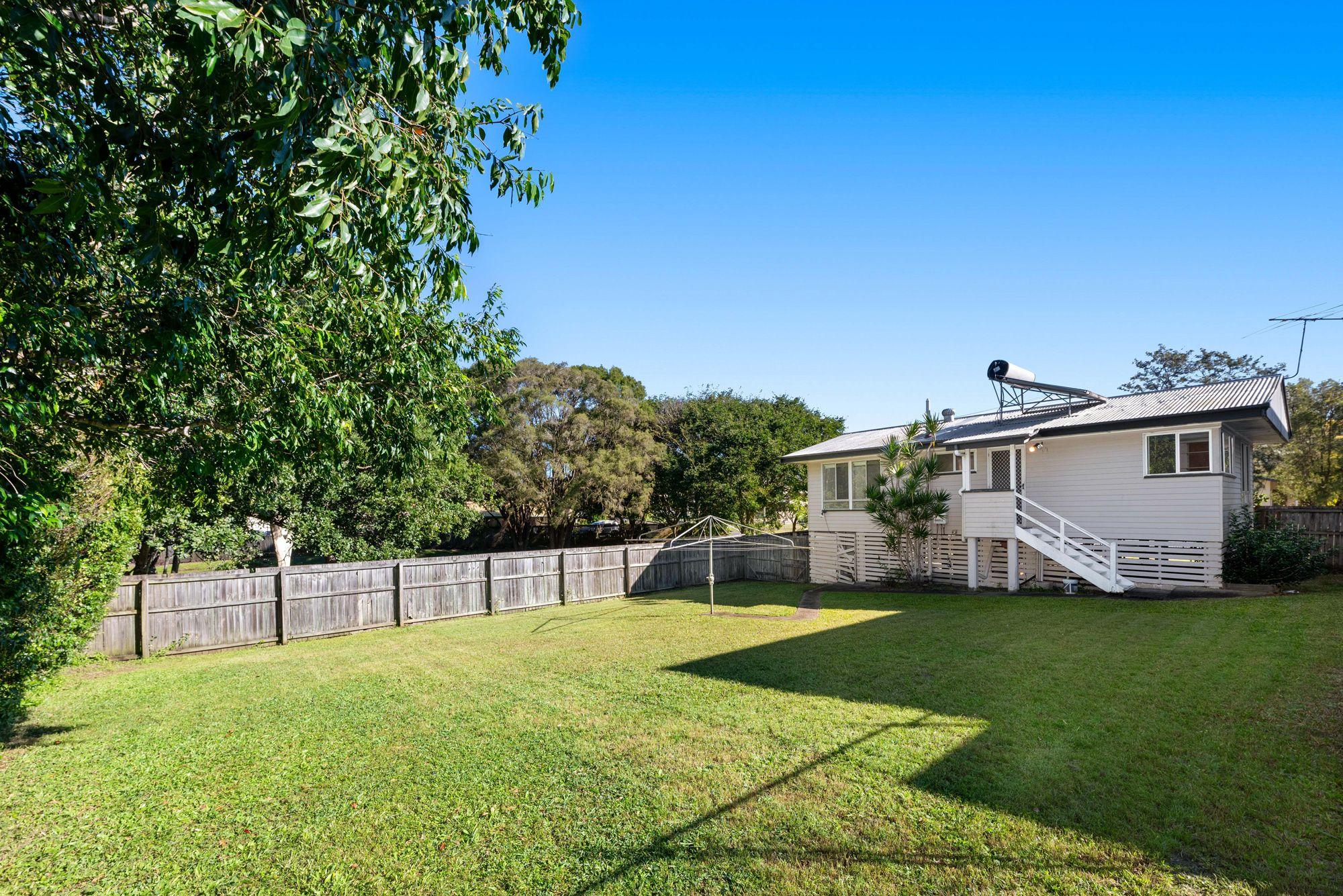 Mansfield & Wishart Catchment | Next To Park