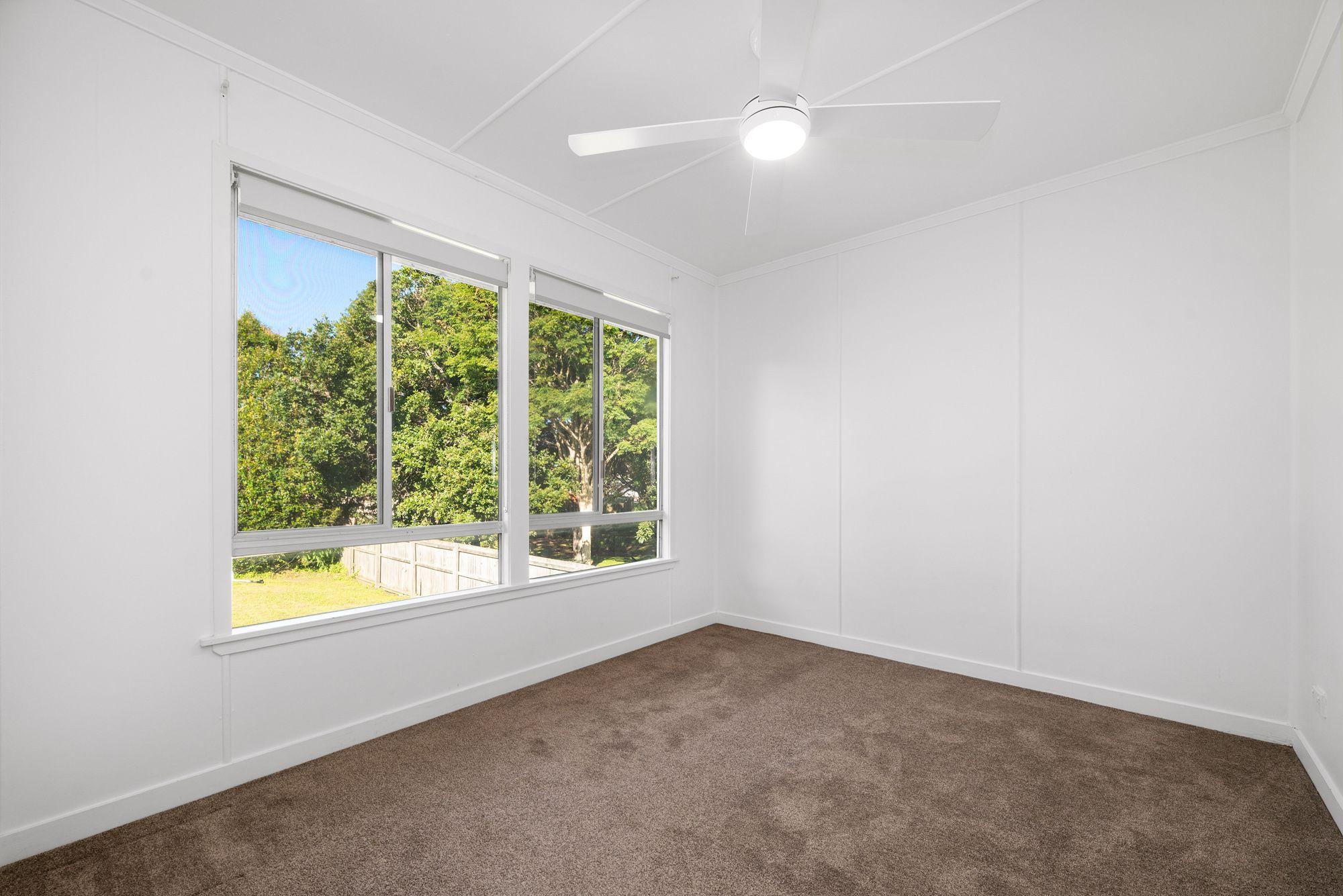 Mansfield & Wishart Catchment | Next To Park