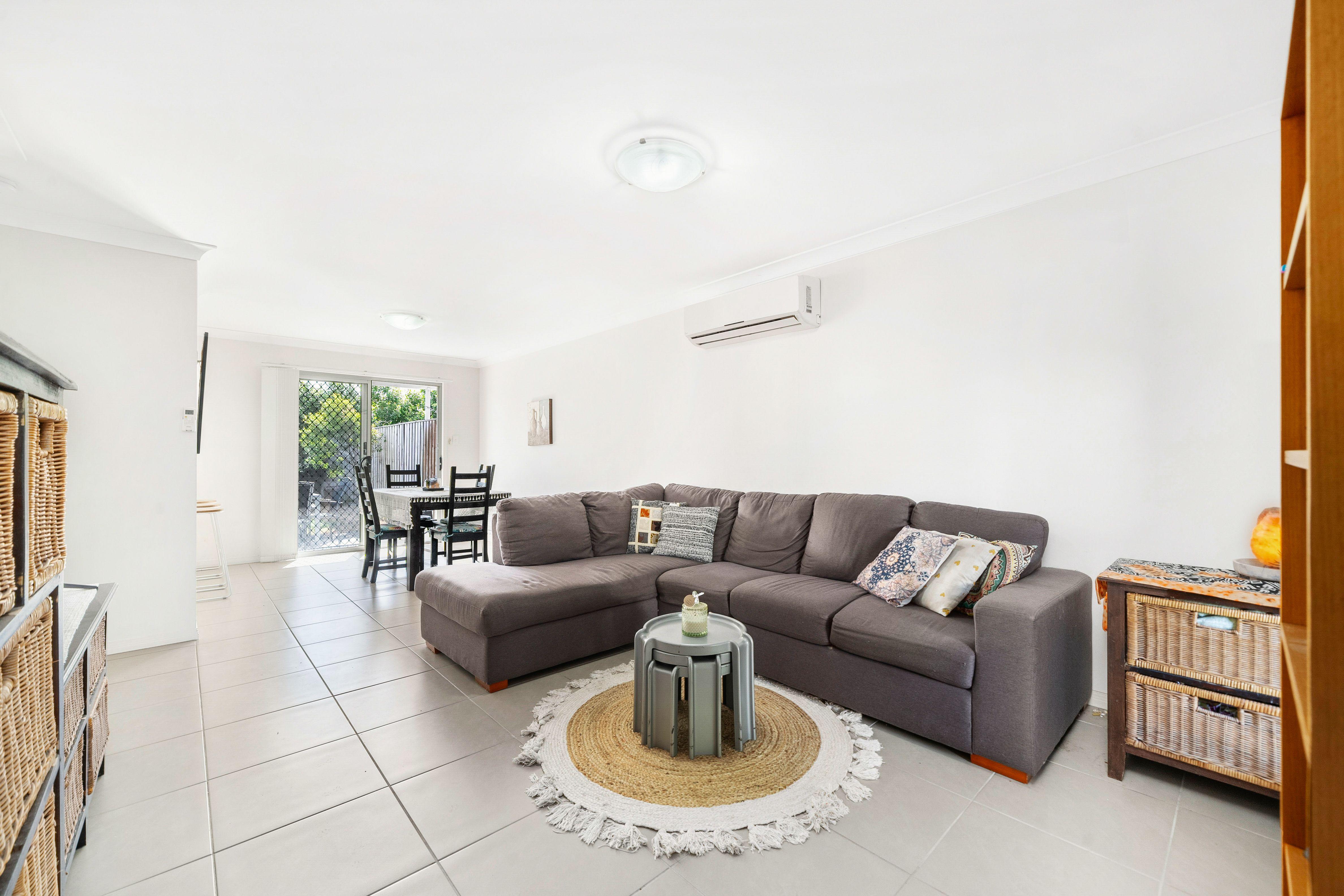 Townhouse for Rent: Murrumba Downs, QLD 4503, QLD, 4503