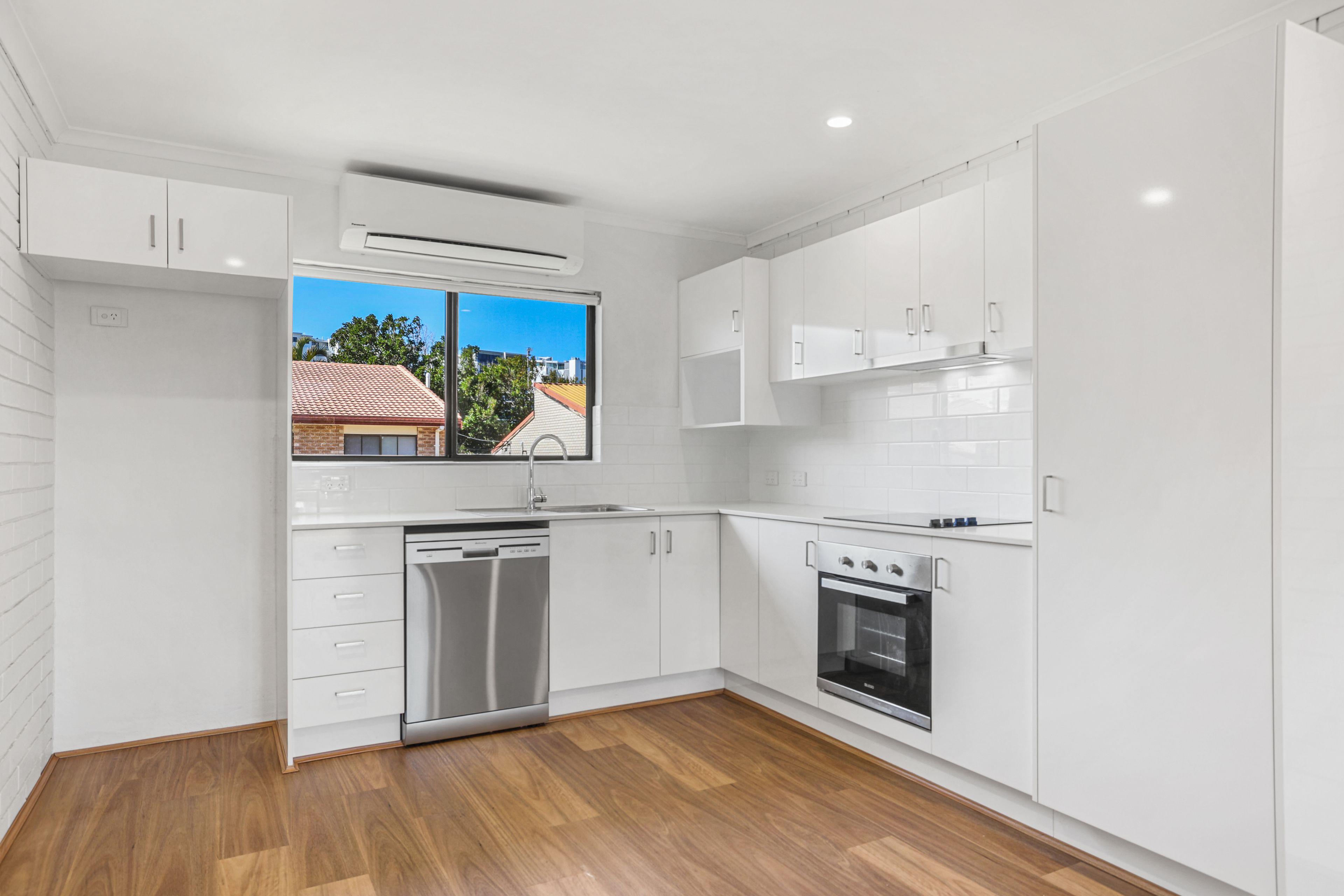 House for Rent: Mooloolaba, QLD 4557, QLD, 4557