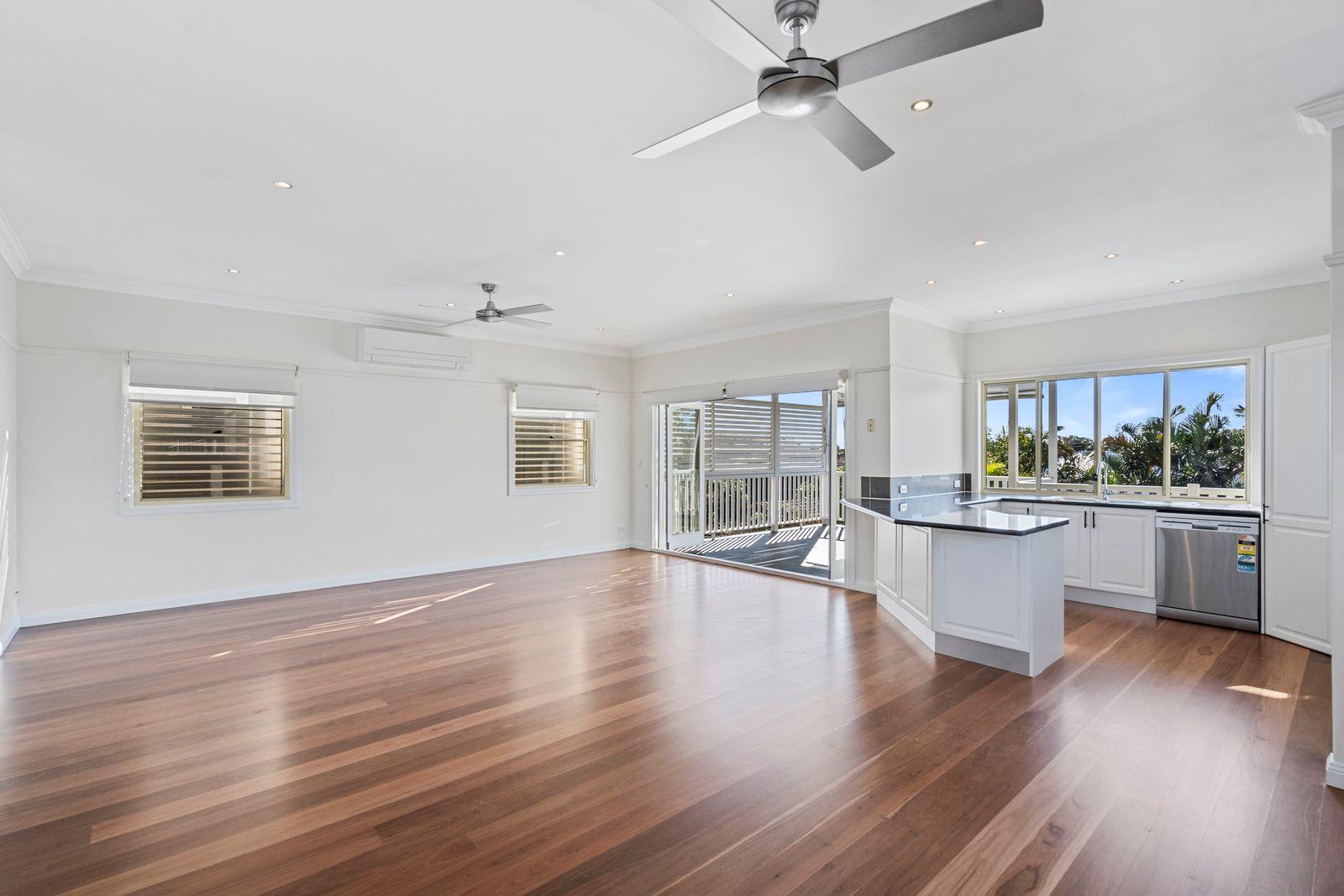 BEAUTIFUL FAMILY HOME IN PRIME LOCATION