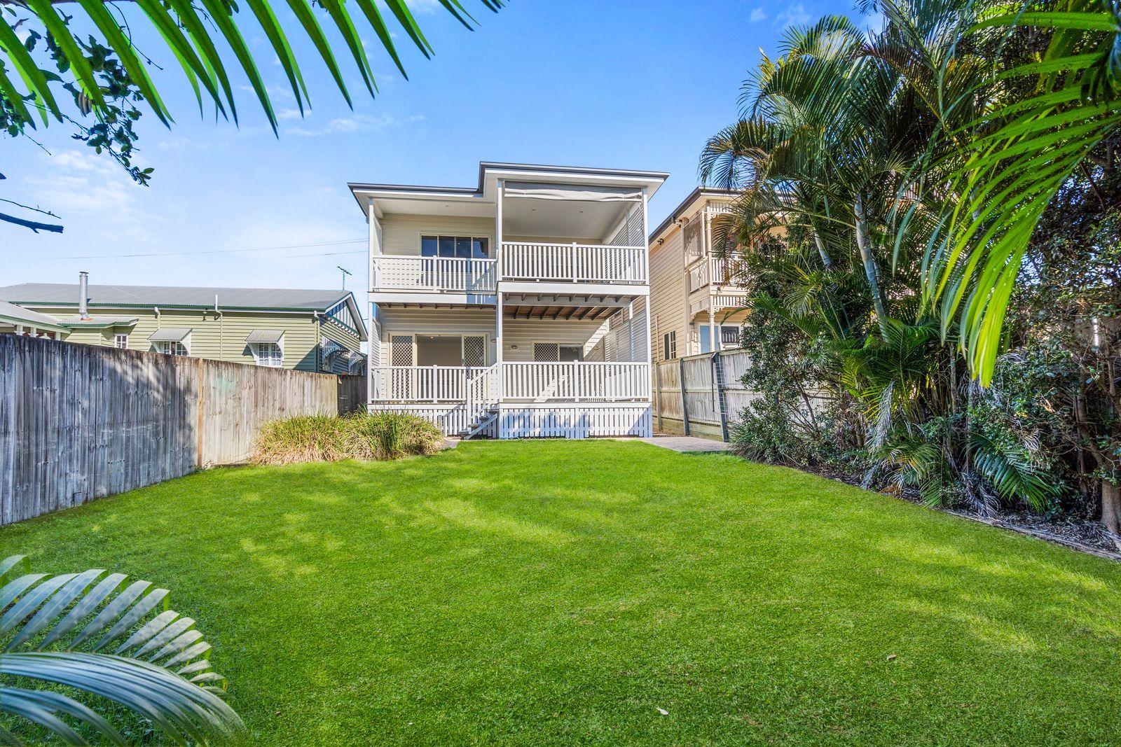 BEAUTIFUL FAMILY HOME IN PRIME LOCATION