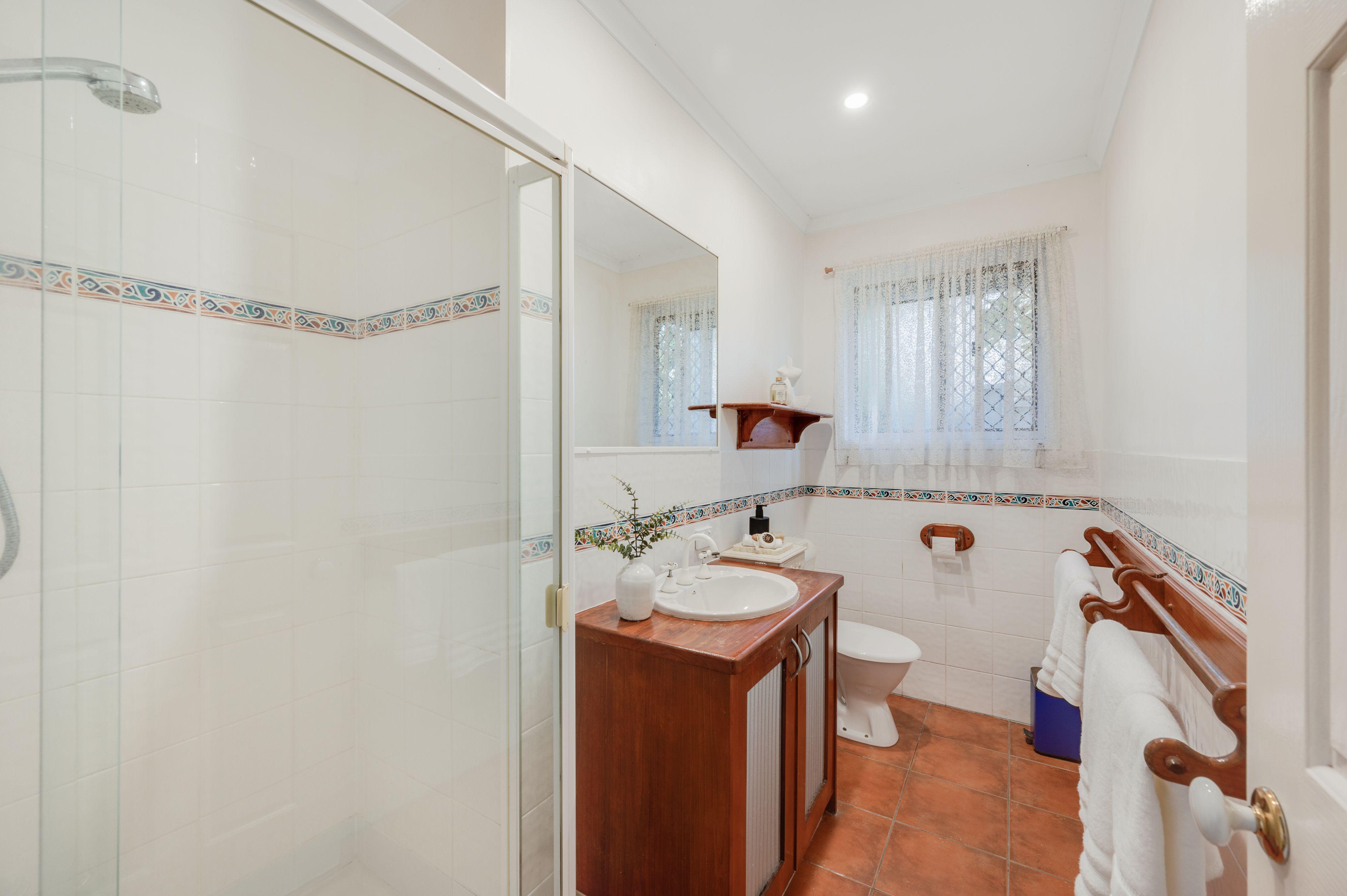 Family Home with Pool & Views in Buderim