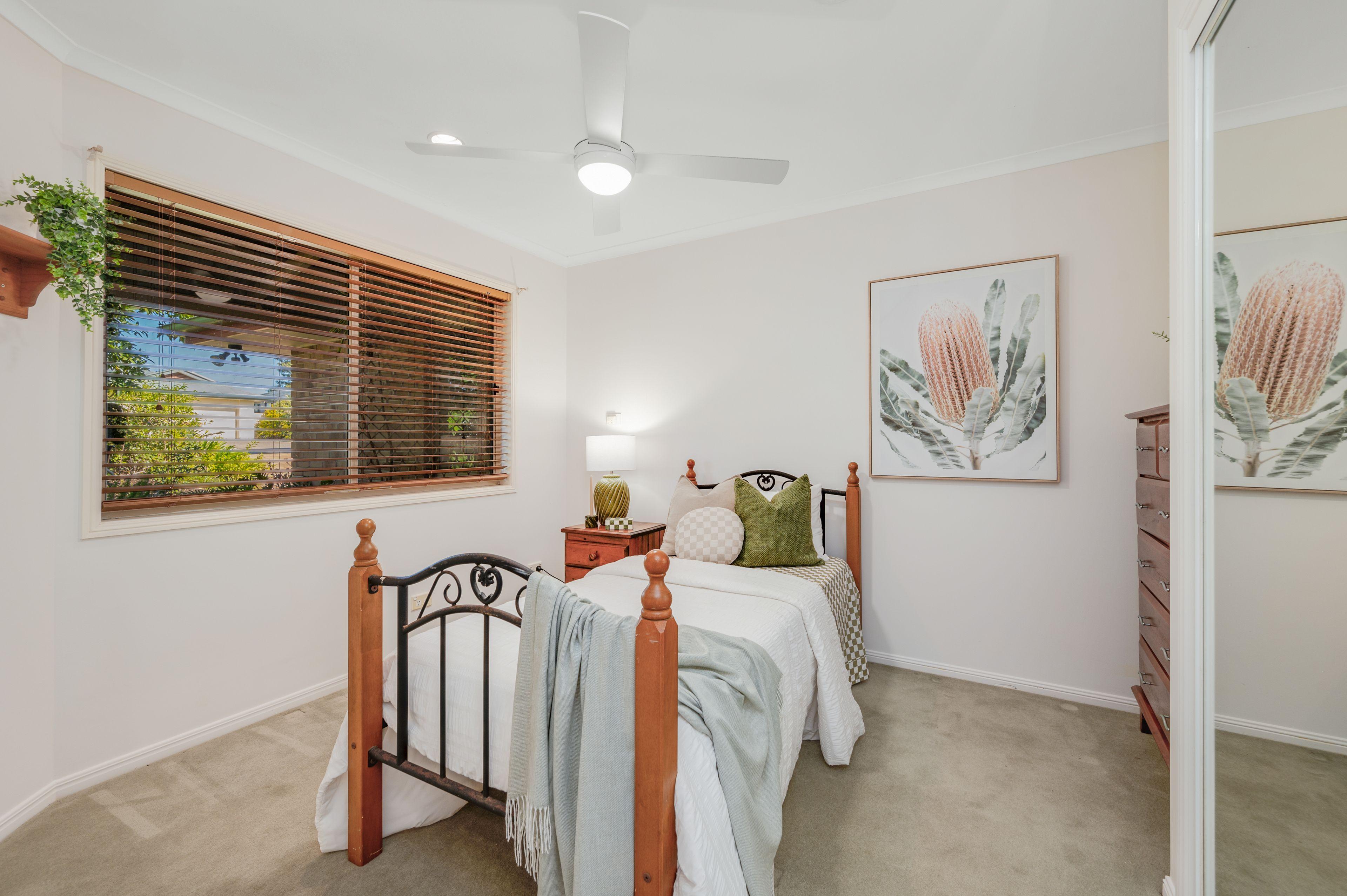 Family Home with Pool & Views in Buderim