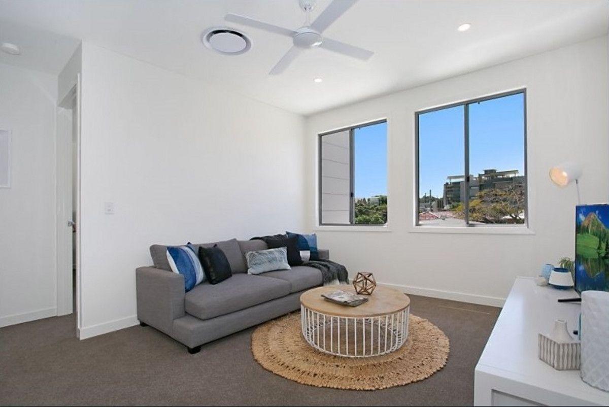 House for Rent: Miami, QLD 4220, QLD, 4220