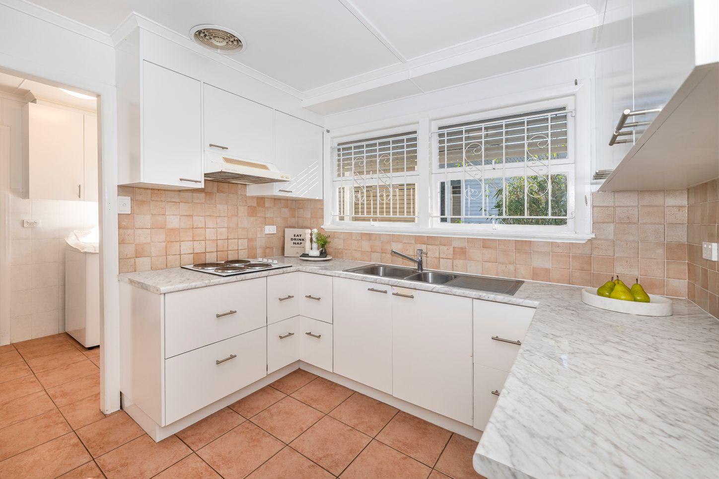 2 Killeen St, NUNDAH, QLD 4012 - House for Rent - harcourts.net