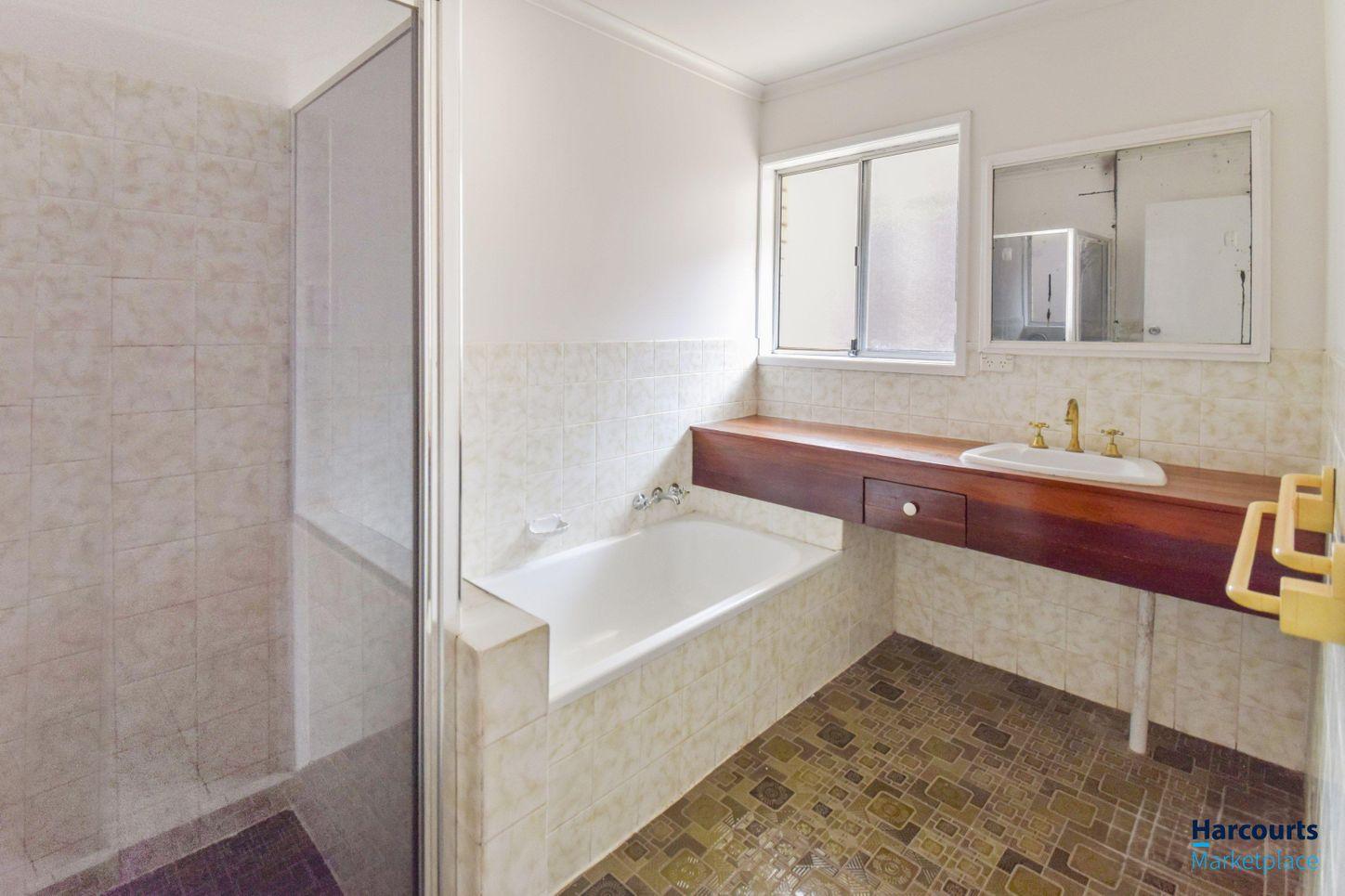 322 Horizon Drive, RIVERHILLS, QLD 4074 - House for Rent - harcourts.net