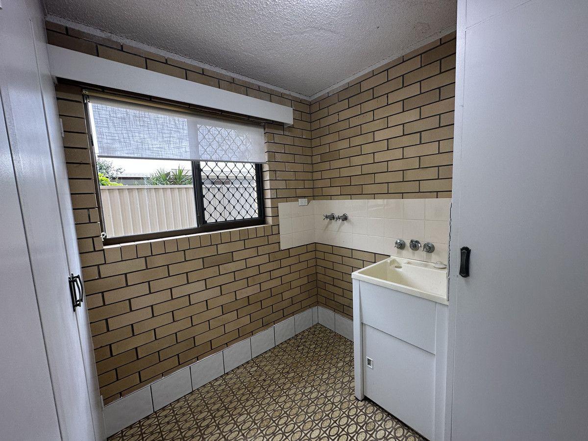 2-11 Walker Street, PALM BEACH, QLD 4221 - Duplex / Semi - Detached for Rent - harcourts.net