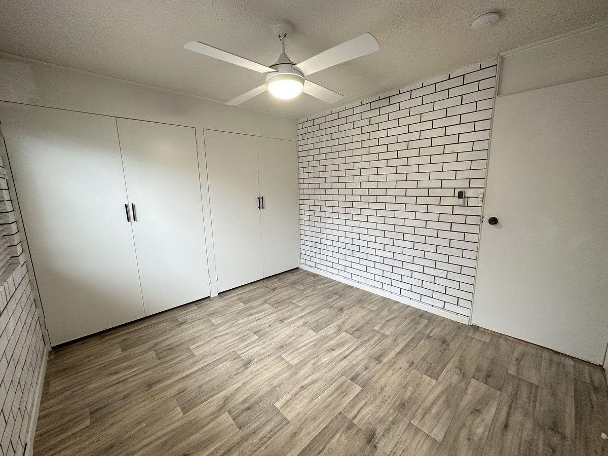 2-11 Walker Street, PALM BEACH, QLD 4221 - Duplex / Semi - Detached for Rent - harcourts.net